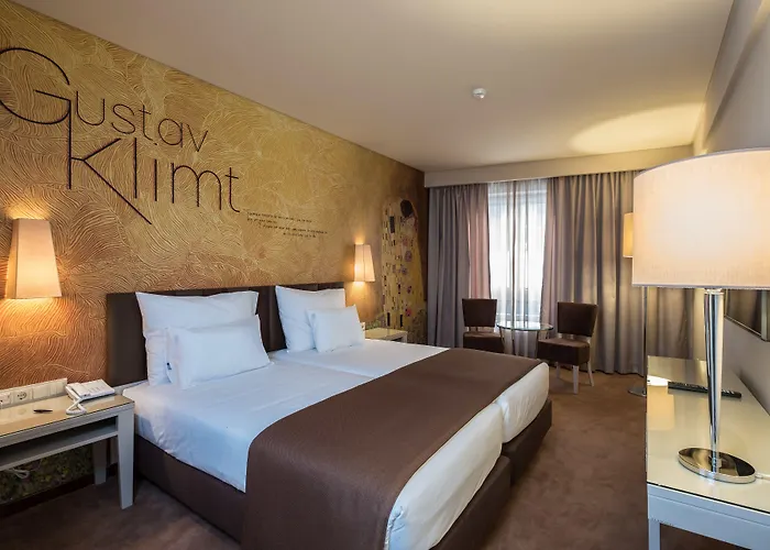 Gale Ribeira Hotel Porto