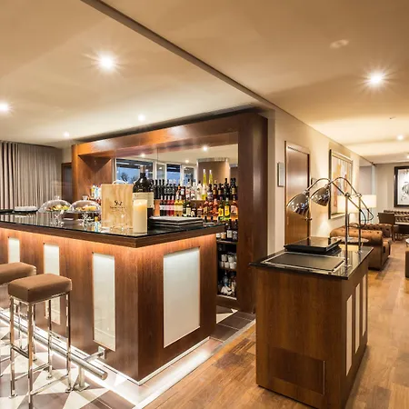 Gale Ribeira 4* Porto