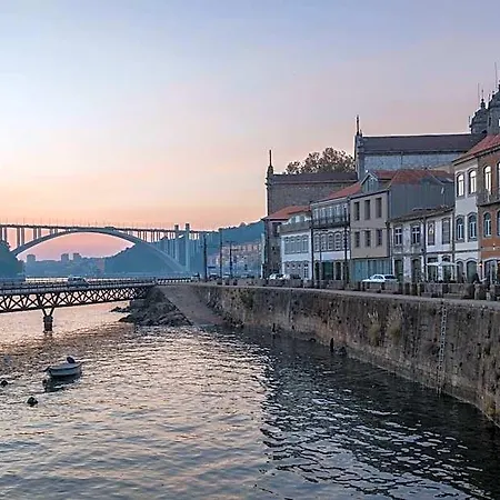 Gale Ribeira Hotel Oporto