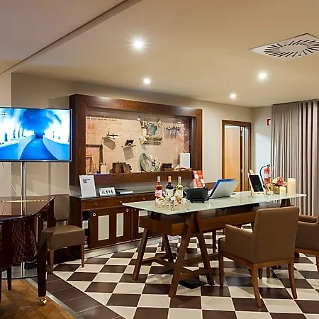 Gale Ribeira Hotel Oporto