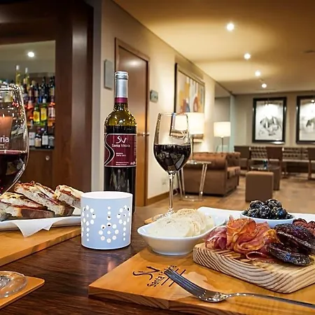 Gale Ribeira Hotel 4*