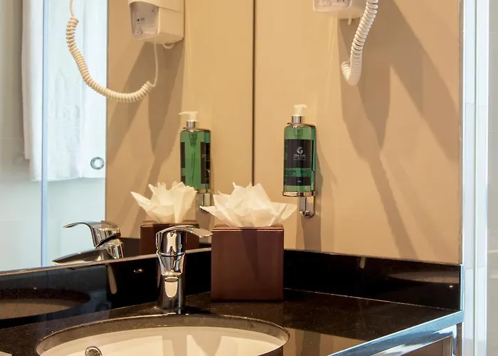 Gale Ribeira Hotel Porto