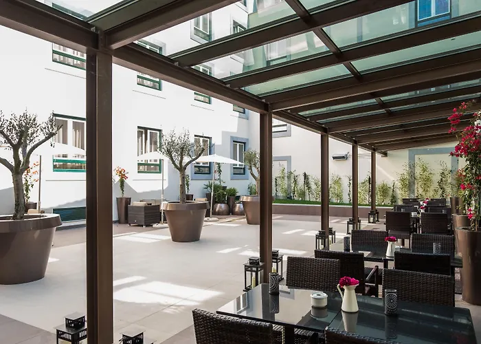 Gale Ribeira Hotel 4*