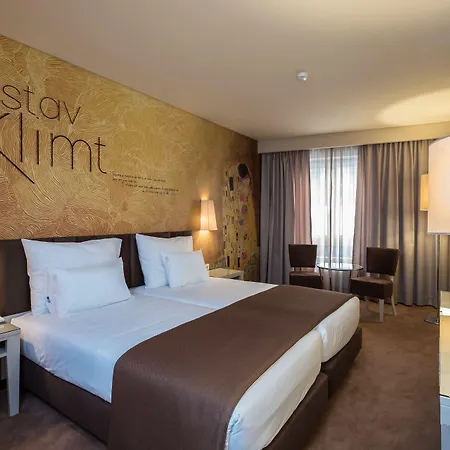 Gale Ribeira Hotel Oporto