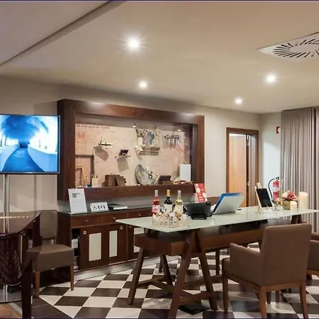 Gale Ribeira Hotel 4*