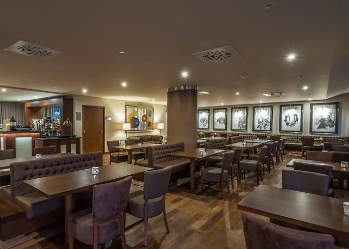 Gale Ribeira 4* 포르투